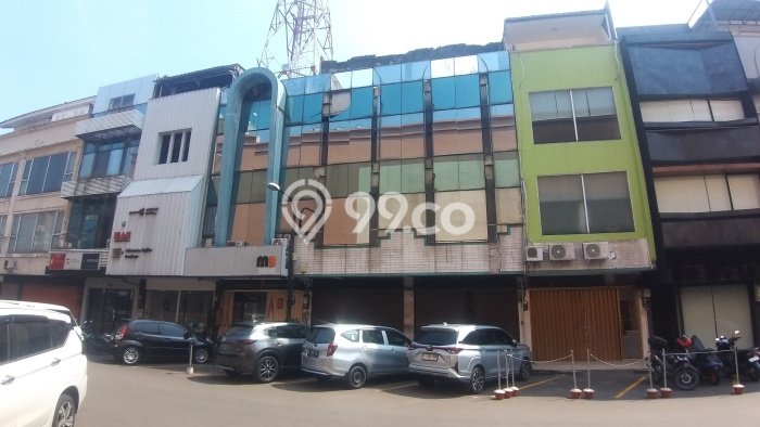 Ruko Dijual di Prime Area Jakarta Selatan Luas 480m2 Ruko Dijual di Prime Area Jakarta Selatan Luas 480m2