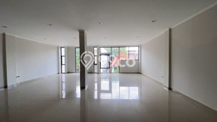 Ruko Komersial Dijual di Jatinegara Jakarta Timur LT 382m2 & LB 1038m2 Ruko Komersial Dijual di Jatinegara Jakarta Timur LT 382m2 & LB 1038m2