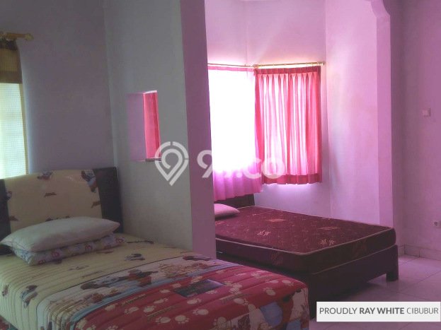 Rumah Elit Modern Tanpa Renovasi di Kota Wisata Bogor Rumah Elit Modern Tanpa Renovasi di Kota Wisata Bogor