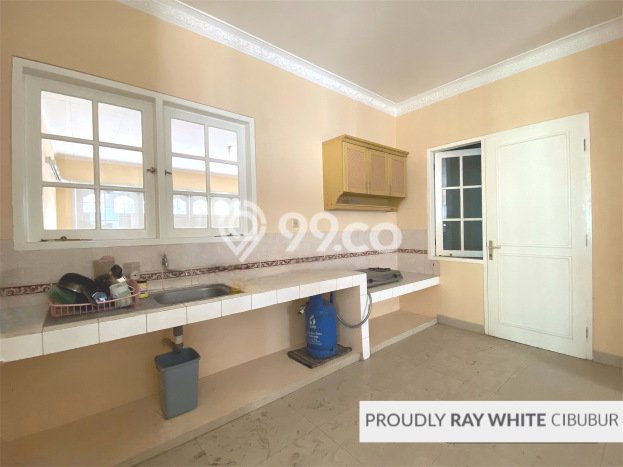 Dijual Rumah Mewah Elegan Dengan View Cantik di Kota Wisata, Bogor Dijual Rumah Mewah Elegan Dengan View Cantik di Kota Wisata, Bogor