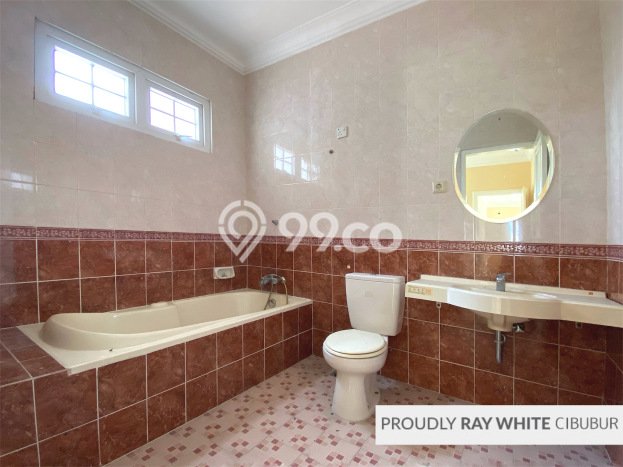 Dijual Rumah Mewah Elegan Dengan View Cantik di Kota Wisata, Bogor Dijual Rumah Mewah Elegan Dengan View Cantik di Kota Wisata, Bogor