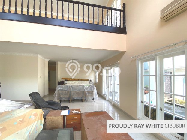 Dijual Rumah Mewah Elegan Dengan View Cantik di Kota Wisata, Bogor Dijual Rumah Mewah Elegan Dengan View Cantik di Kota Wisata, Bogor