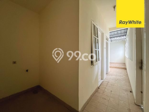 For Sale! Premium House LT 275m2 Desain Elegan di Kota Wisata For Sale! Premium House LT 275m2 Desain Elegan di Kota Wisata
