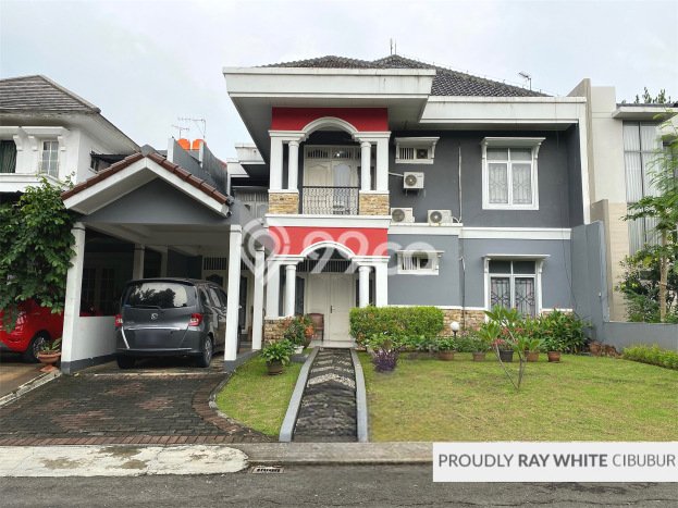 Dijual Rumah Mewah Megah Dengan View Cantik di Kota Wisata, Bogor Dijual Rumah Mewah Megah Dengan View Cantik di Kota Wisata, Bogor
