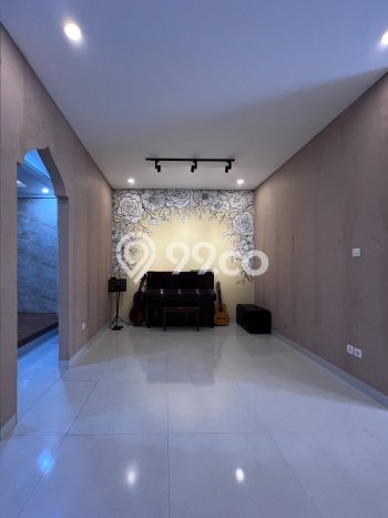 Hunian Elit LB 800m2 Siap Huni Desain Elegan di BSD Griya Loka, Tangerang Hunian Elit LB 800m2 Siap Huni Desain Elegan di BSD Griya Loka, Tangerang