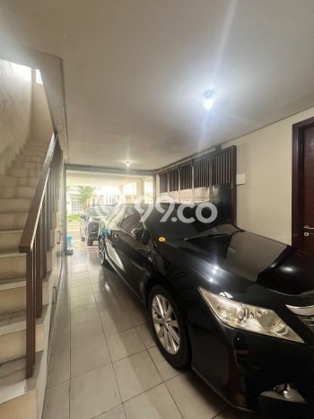 Rumah Elit LB 275m2 Siap Pakai Desain Elegan di BSD Virginia Lagoon, Tangerang Rumah Elit LB 275m2 Siap Pakai Desain Elegan di BSD Virginia Lagoon, Tangerang