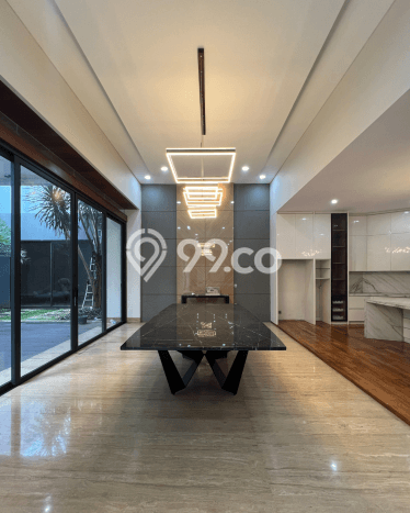 Hunian Mewah LB 1046m2 Siap Huni Desain Elegan di BSD Bukit Golf, Tangerang Hunian Mewah LB 1046m2 Siap Huni Desain Elegan di BSD Bukit Golf, Tangerang
