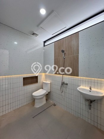 Rumah Minimalis 4 KT di BSD Nusaloka Tangerang Semi Furnished Rumah Minimalis 4 KT di BSD Nusaloka Tangerang Semi Furnished