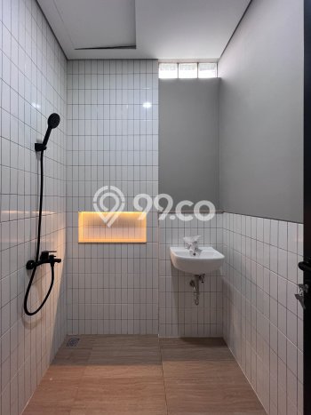 Rumah Modern 3 KT LT 72m2 di BSD Nusaloka Rumah Modern 3 KT LT 72m2 di BSD Nusaloka