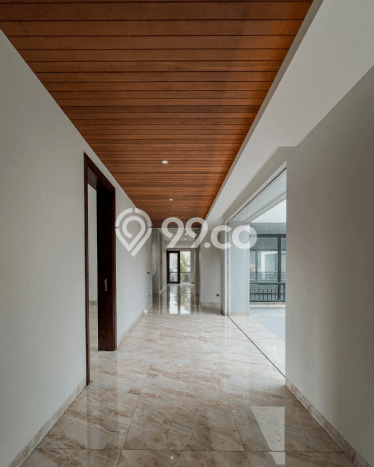 Hunian Mewah LB 1046m2 Siap Huni Desain Elegan di BSD Bukit Golf, Tangerang Hunian Mewah LB 1046m2 Siap Huni Desain Elegan di BSD Bukit Golf, Tangerang