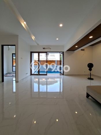 Rumah Elit LB 340m2 Siap Pakai Desain Elegan di Bintaro, Tangerang Selatan Rumah Elit LB 340m2 Siap Pakai Desain Elegan di Bintaro, Tangerang Selatan