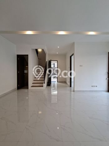Rumah Elit LB 340m2 Siap Pakai Desain Elegan di Bintaro, Tangerang Selatan Rumah Elit LB 340m2 Siap Pakai Desain Elegan di Bintaro, Tangerang Selatan