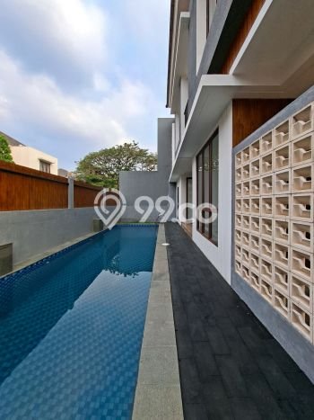Rumah Elit LB 340m2 Siap Pakai Desain Elegan di Bintaro, Tangerang Selatan Rumah Elit LB 340m2 Siap Pakai Desain Elegan di Bintaro, Tangerang Selatan