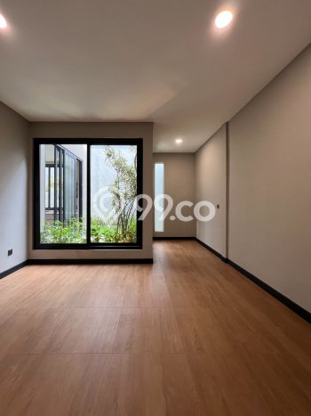 Hot Offer Hunian Premium Ideal dan Luas di BSD, Tangerang Selatan Hot Offer Hunian Premium Ideal dan Luas di BSD, Tangerang Selatan