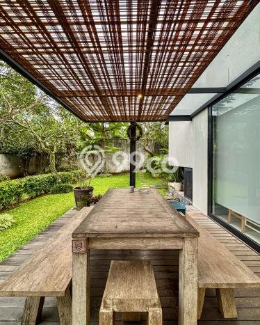 Jual Rumah Mewah Elegan Dengan View Eksklusif di Veteran, Jakarta Selatan Jual Rumah Mewah Elegan Dengan View Eksklusif di Veteran, Jakarta Selatan