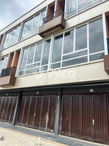 Unit Ruko Dijual di Rumbai Pekanbaru 240m2 Unit Ruko Dijual di Rumbai Pekanbaru 240m2