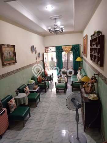 Dijual Rumah Premium dengan Fasilitas Sekitar Komplit di Mampang Prapatan, Jakarta Selatan Dijual Rumah Premium dengan Fasilitas Sekitar Komplit di Mampang Prapatan, Jakarta Selatan