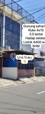 Ruko Dijual di Jakarta Pusat LT 60m2 & LB 180m2 Lokasi Terbaik! Ruko Dijual di Jakarta Pusat LT 60m2 & LB 180m2 Lokasi Terbaik!