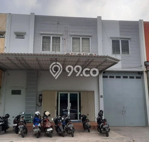 AREA PREMIUM! Gudang For Rent Kawasan , Luas 600m2m², Area Utama AREA PREMIUM! Gudang For Rent Kawasan , Luas 600m2m², Area Utama