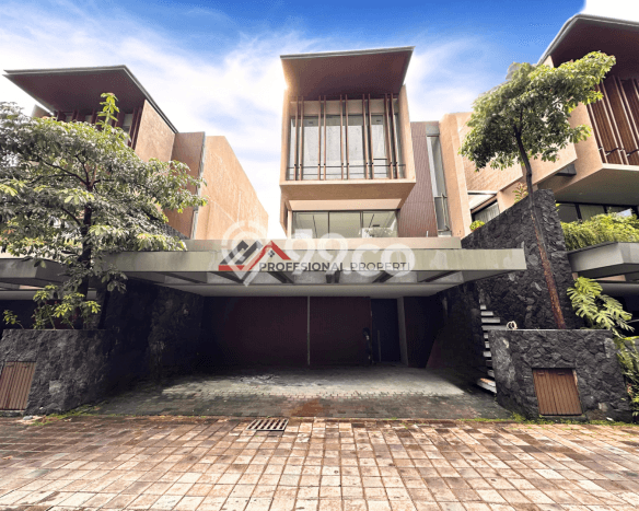 Jual Rumah Mewah Megah Dengan View Eksklusif di Kemang, Jakarta Selatan Jual Rumah Mewah Megah Dengan View Eksklusif di Kemang, Jakarta Selatan