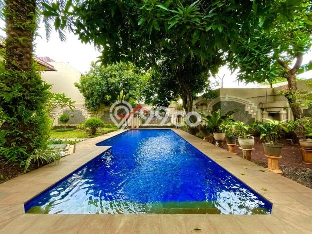 Hunian Elit LB 800m2 Siap Huni Desain Elegan di Kemang, Jakarta Selatan Hunian Elit LB 800m2 Siap Huni Desain Elegan di Kemang, Jakarta Selatan