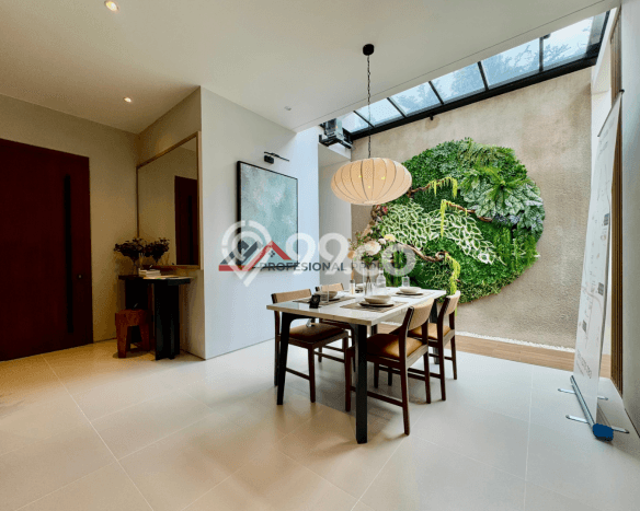 Rumah Elit Modern Tanpa Renovasi di Lebak Bulus Jakarta Selatan Rumah Elit Modern Tanpa Renovasi di Lebak Bulus Jakarta Selatan