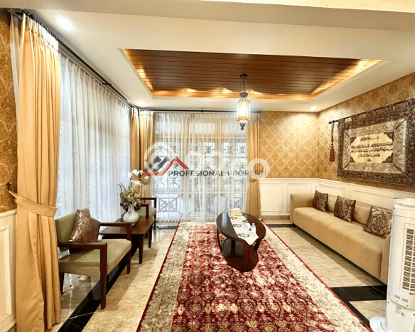 Ready to Use! Premium House LT 400m2 Desain Elegan di Lebak Bulus Ready to Use! Premium House LT 400m2 Desain Elegan di Lebak Bulus