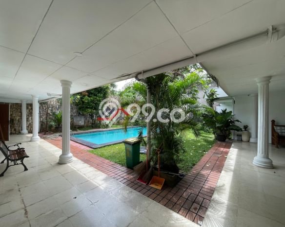 Hunian Bagus Disewakan di Cipete, Jakarta Selatan LT 1200m2, LB 500m2 Hunian Bagus Disewakan di Cipete, Jakarta Selatan LT 1200m2, LB 500m2