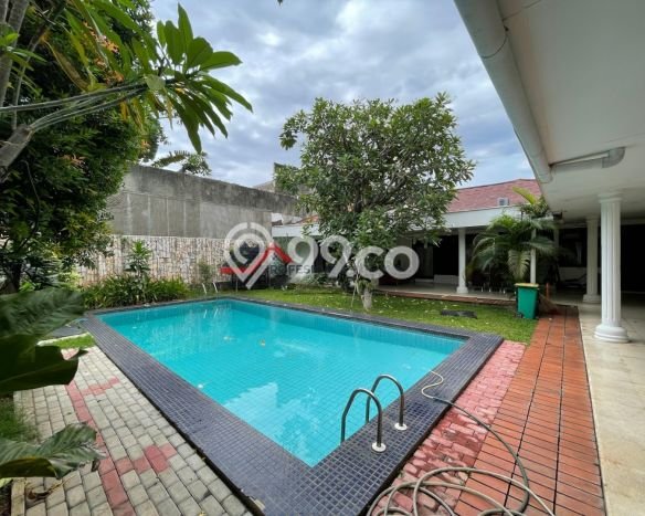 Hunian Bagus Disewakan di Cipete, Jakarta Selatan LT 1200m2, LB 500m2 Hunian Bagus Disewakan di Cipete, Jakarta Selatan LT 1200m2, LB 500m2