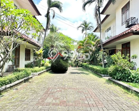 Jarang Ada! Rumah Sewa 3 Kamar Nyaman Siap Huni Kemang Jarang Ada! Rumah Sewa 3 Kamar Nyaman Siap Huni Kemang