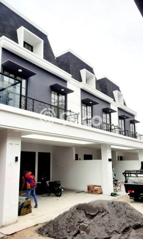 Dijual Rumah Mewah Exclusive di Pancoran, Jakarta Selatan Dijual Rumah Mewah Exclusive di Pancoran, Jakarta Selatan