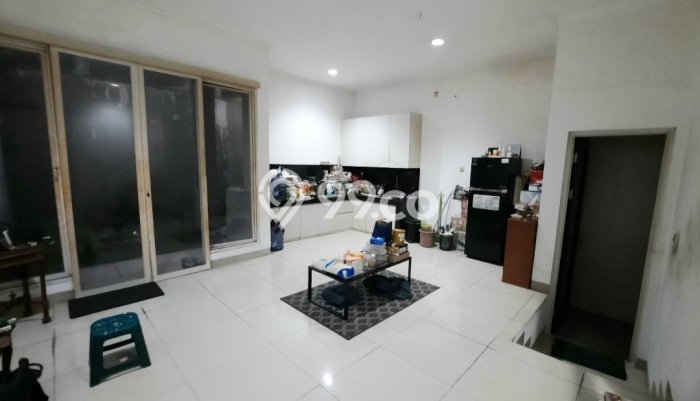 Jual Rumah Modern 4 KT di Cinere, Jakarta Selatan Jual Rumah Modern 4 KT di Cinere, Jakarta Selatan