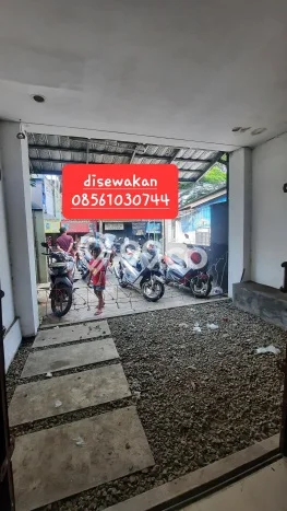 Ruko di Kebagusan, Luas 50m², Jalan Utama, Siap Operasional Ruko di Kebagusan, Luas 50m², Jalan Utama, Siap Operasional