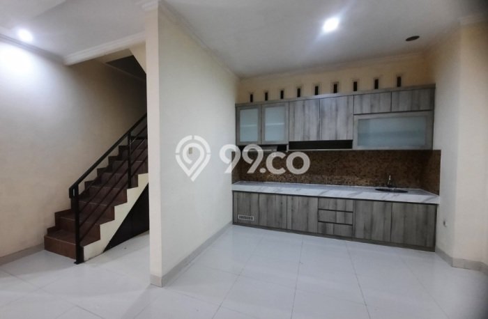 Rumah Minimalis 4 KT di Pejaten Jakarta Selatan Unfurnished Rumah Minimalis 4 KT di Pejaten Jakarta Selatan Unfurnished