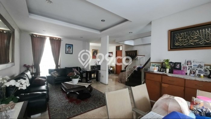 Siap Huni Rumah Mewah 4 Kamar di Pasar Minggu Dekat ke Mana Pun Siap Huni Rumah Mewah 4 Kamar di Pasar Minggu Dekat ke Mana Pun