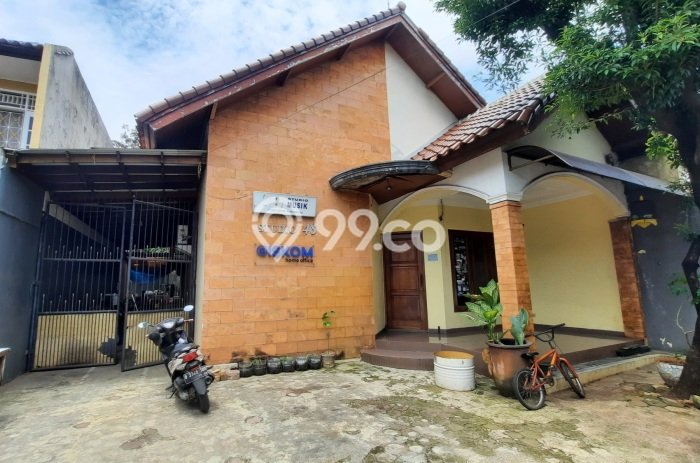 Rumah Elit Modern Siap Huni di Pejaten Jakarta Selatan Rumah Elit Modern Siap Huni di Pejaten Jakarta Selatan