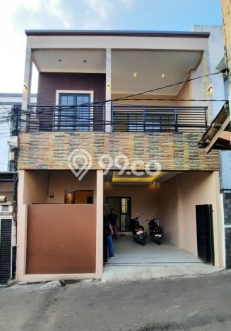 Rumah Modern 3 KT di Pejaten Jakarta Selatan Unfurnished Rumah Modern 3 KT di Pejaten Jakarta Selatan Unfurnished