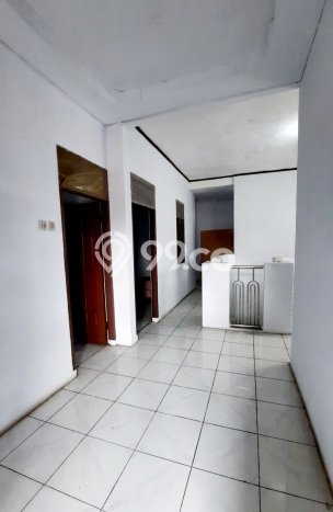 For Sale Rumah 4 Kamar Lokasi Ideal Bagus dan Strategis di Pasar Minggu For Sale Rumah 4 Kamar Lokasi Ideal Bagus dan Strategis di Pasar Minggu