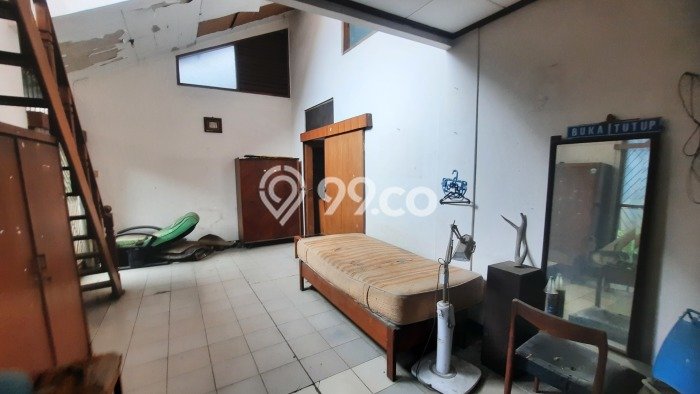 Rumah Elit Modern Tanpa Renovasi di Kalibata Jakarta Selatan Rumah Elit Modern Tanpa Renovasi di Kalibata Jakarta Selatan