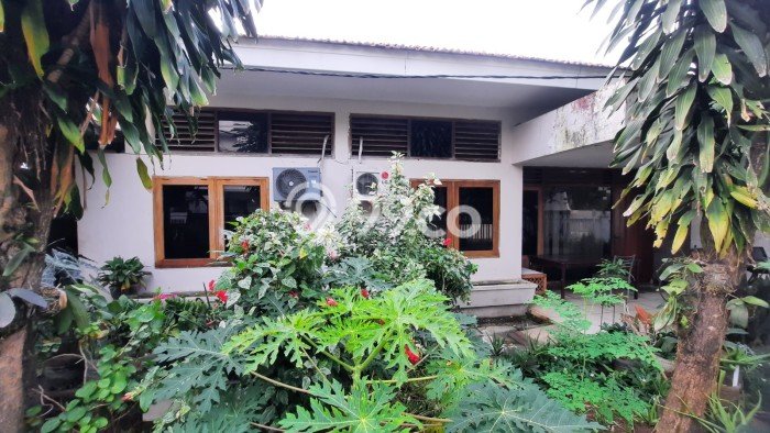 Hunian Eksklusif Siap Huni LT 450m2 di Pasar Minggu, Jakarta Selatan Hunian Eksklusif Siap Huni LT 450m2 di Pasar Minggu, Jakarta Selatan