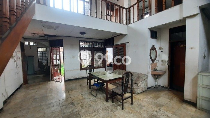 Rumah Elit Modern Tanpa Renovasi di Kalibata Jakarta Selatan Rumah Elit Modern Tanpa Renovasi di Kalibata Jakarta Selatan