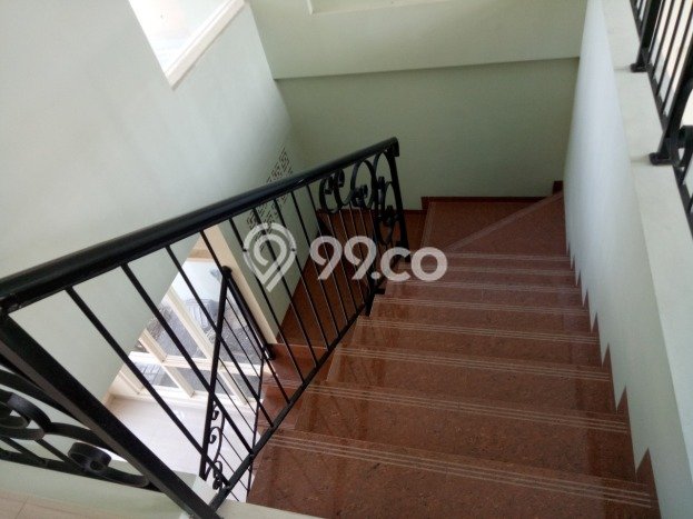 HARGA TERBAIK! Rumah area Antapani, 4 KM, Lingkungan Asri, Luas 200m² LB 245m² HARGA TERBAIK! Rumah area Antapani, 4 KM, Lingkungan Asri, Luas 200m² LB 245m²