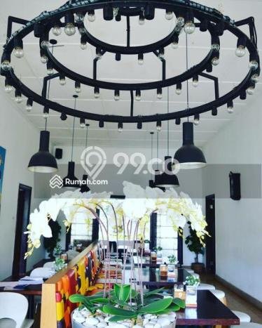 Dijual Rumah Mewah Elegan Dengan View Cantik di Supratman, Bandung Dijual Rumah Mewah Elegan Dengan View Cantik di Supratman, Bandung
