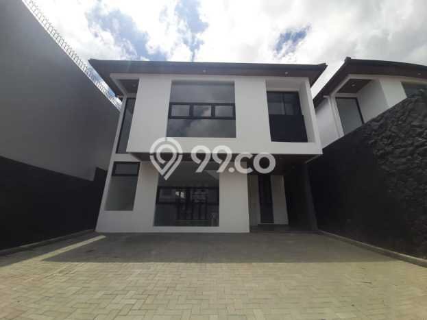 SPECIAL PRICE! Rumah Strategis di Setiabudi, Luas 297m² LB 230m² SPECIAL PRICE! Rumah Strategis di Setiabudi, Luas 297m² LB 230m²