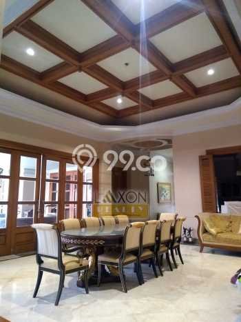 Rumah area Dago, Bandung, Luas 4015m² Bangunan 1200m² Rumah area Dago, Bandung, Luas 4015m² Bangunan 1200m²