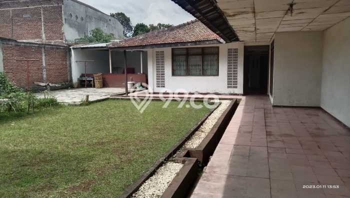 KESEMPATAN EMAS! Rumah Premium area Bandung Kota, Bandung, LT 896m² Bangunan 364m² KESEMPATAN EMAS! Rumah Premium area Bandung Kota, Bandung, LT 896m² Bangunan 364m²