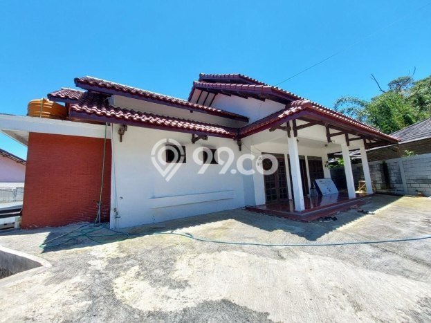Hunian Mewah Siap Huni LT 854m2 di Coblong, Bandung Hunian Mewah Siap Huni LT 854m2 di Coblong, Bandung