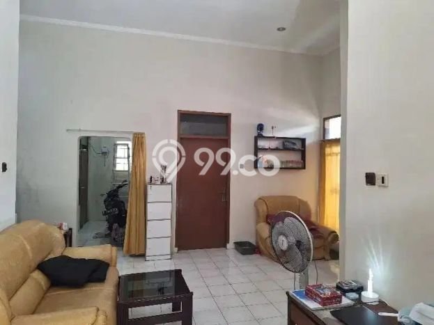 SIAP HUNI! Rumah Asri area Antapani, Luas 168m² LB 70m² SIAP HUNI! Rumah Asri area Antapani, Luas 168m² LB 70m²