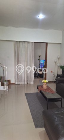 Rumah Strategis Modern Lb 130m2 di Coblong, Bandung Rumah Strategis Modern Lb 130m2 di Coblong, Bandung