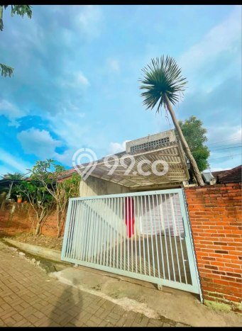 Rumah Modern 3 KT di Ciwaruga Bandung Full Furnished Rumah Modern 3 KT di Ciwaruga Bandung Full Furnished